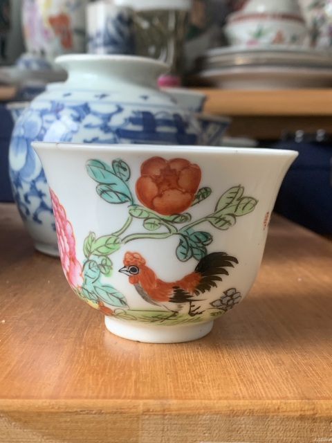 古玩陶瓷粉彩官上加官圖茶杯拍賣,當前價格1800元