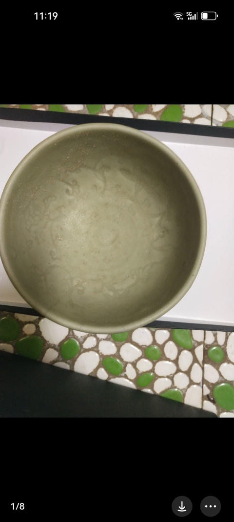 古玩陶瓷龍泉窯印花碗拍賣,當前價格6999元