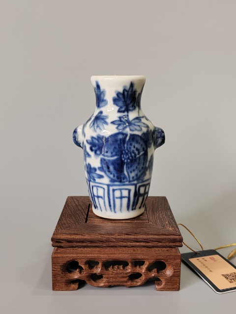 古玩陶瓷清·雙獸耳青花瓶·全品拍賣，當前價格1888元