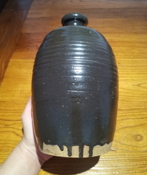 古玩陶瓷明代精品褐釉弦紋梅瓶拍賣,當前價格2800元