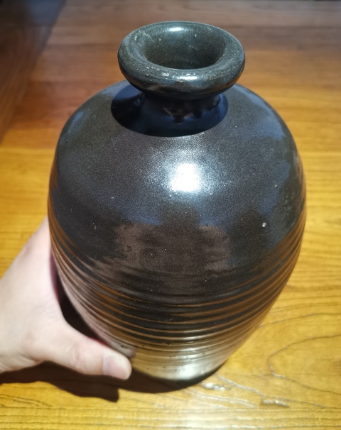 古玩陶瓷明代精品褐釉弦紋梅瓶拍賣,當前價格2800元