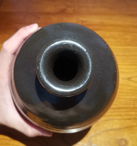 古玩陶瓷明代精品褐釉弦紋梅瓶拍賣,當前價格2800元