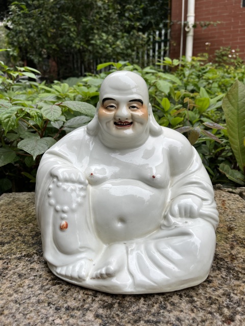 白彌勒佛塑像拍賣，當前價格2500元