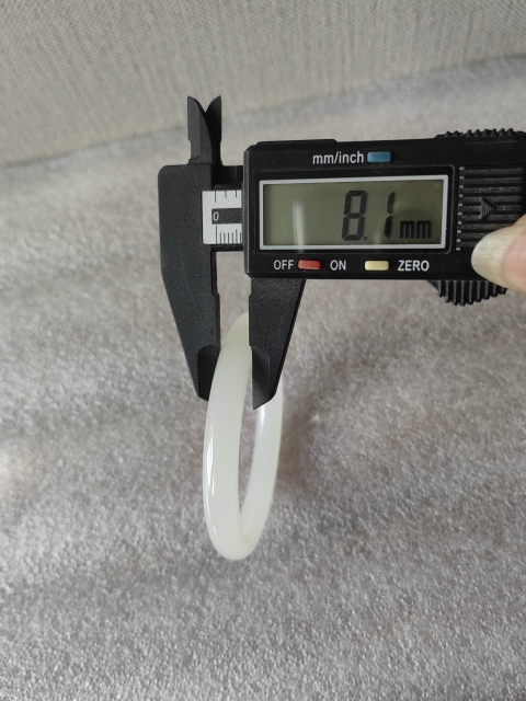 古玩玉器玉鐲子拍賣，當前價格850元