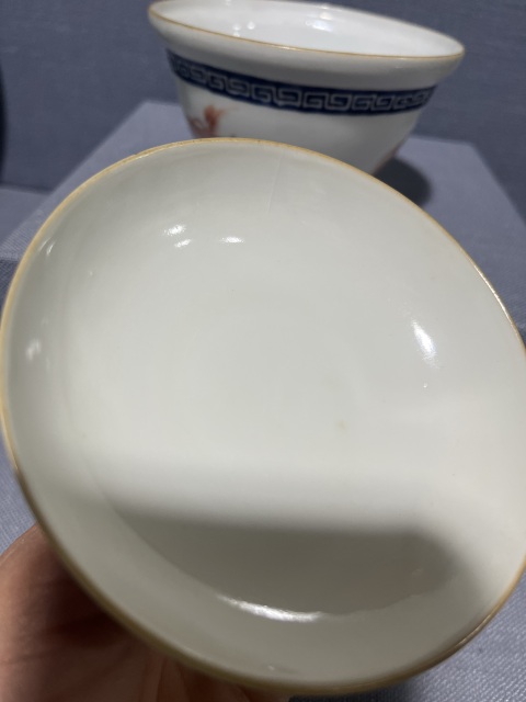 古玩陶瓷礬紅藍彩獅紋蓋碗拍賣，當前價格5500元