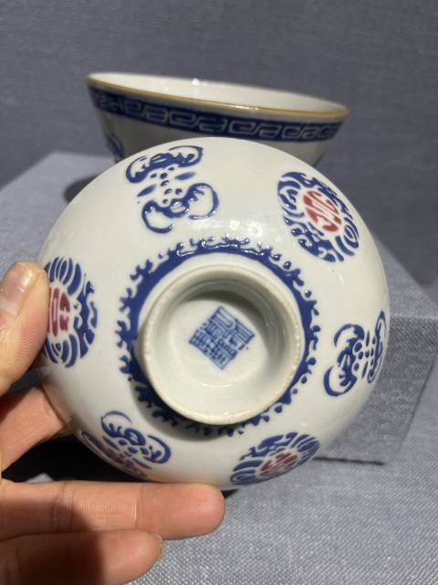 古玩陶瓷乾隆料彩蓋碗拍賣,當前價格12000元
