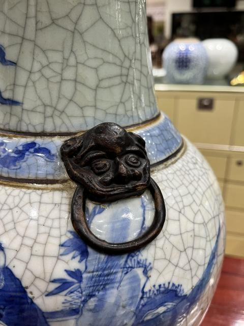 古玩陶瓷哥釉地鐵銹釉青花瓶拍賣，當前價格9500元