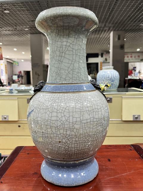 古玩陶瓷哥釉地鐵銹釉青花瓶拍賣，當前價格9500元