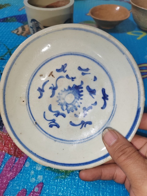 古玩陶瓷青花花卉紋盤拍賣，當前價格199元
