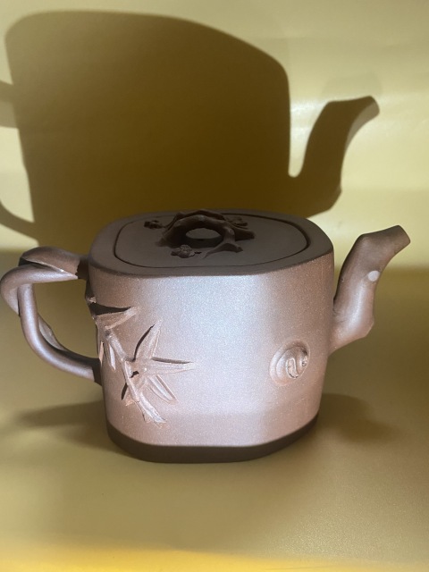 古玩雜項(xiàng)紫砂壺拍賣,當(dāng)前價(jià)格2740元
