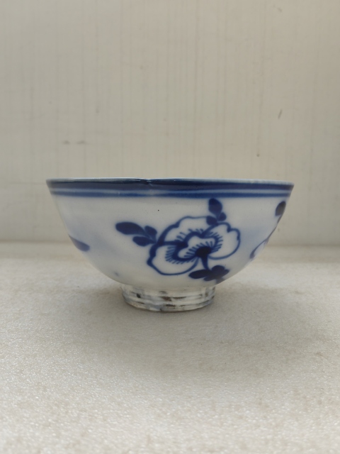 古玩陶瓷青花花卉紋茶碗拍賣,當(dāng)前價格480元