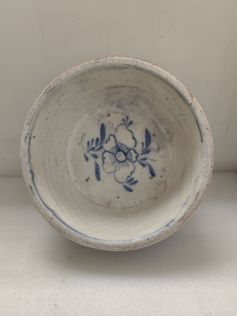 古玩陶瓷外紫金釉內(nèi)青花花卉紋折沿盆拍賣,當(dāng)前價(jià)格398元