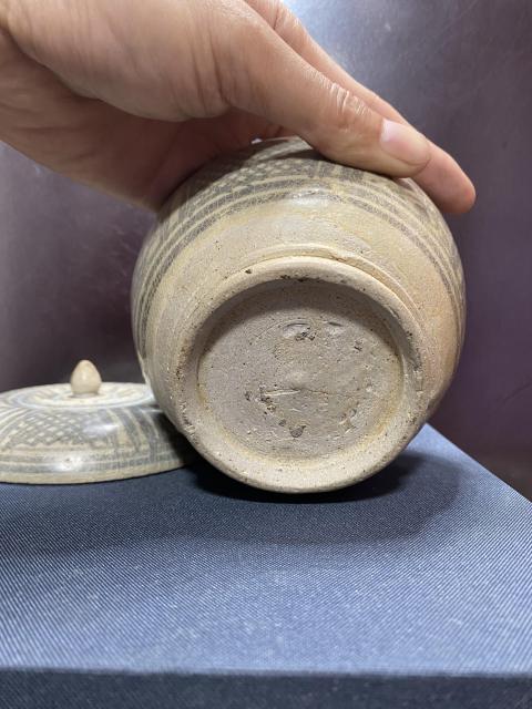 古玩陶瓷元,青花蓋罐拍賣,當(dāng)前價(jià)格6500元