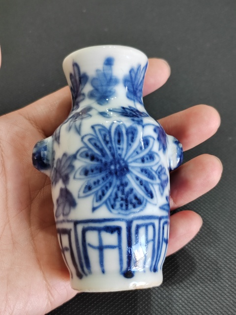 古玩陶瓷清·雙獸耳青花瓶·全品拍賣，當前價格1888元