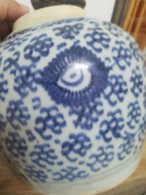 古玩陶瓷花卉紋青花罐拍賣,當前價格508元