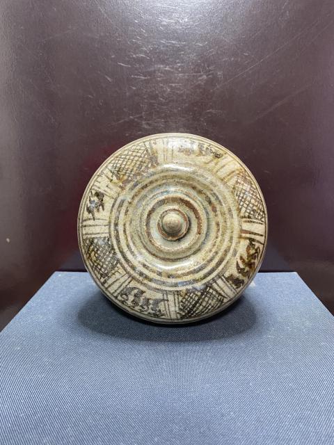 古玩陶瓷元代·青花花卉紋蓋罐拍賣,當前價格4500元