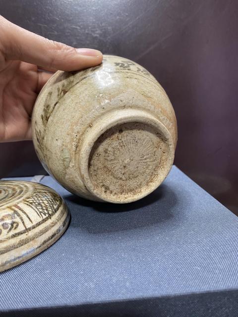 古玩陶瓷元代·青花花卉紋蓋罐拍賣,當前價格4500元