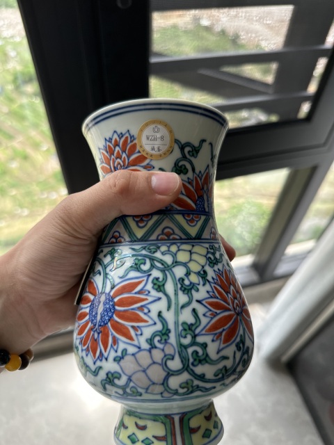 古玩陶瓷斗彩尊拍賣,當前價格23000元
