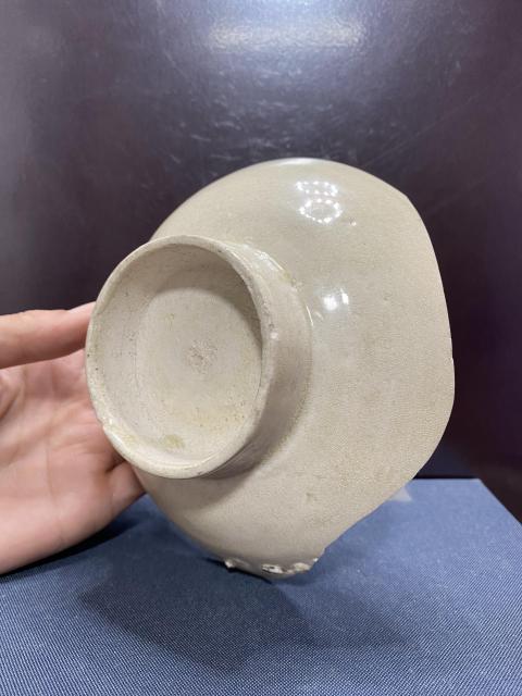 古玩陶瓷宋影青釉刻鹿紋杯托拍賣,當(dāng)前價格1380元