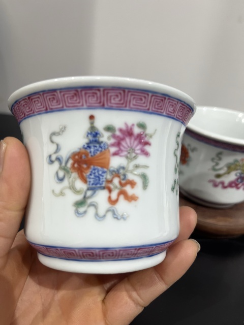 古玩陶瓷粉彩八寶紋菖蒲盆拍賣，當前價格6500元