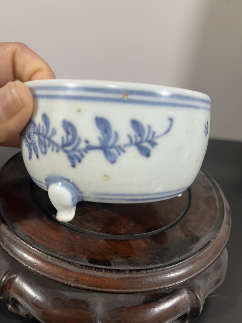 古玩陶瓷明成化青花香爐拍賣,當前價格21000元