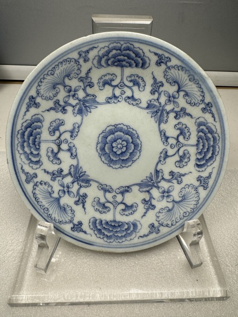 古玩陶瓷青花淡描花卉紋盤拍賣,當(dāng)前價(jià)格2000元