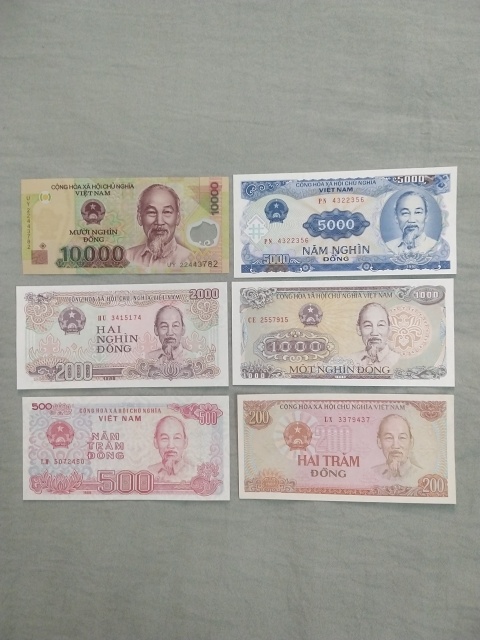古玩錢幣越南紙幣拍賣，當前價格120元