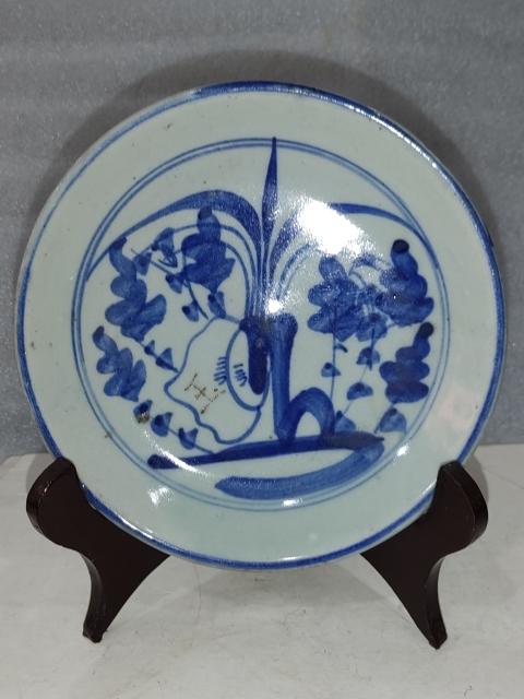 古玩陶瓷清中期青花花卉紋盤拍賣，當前價格248元