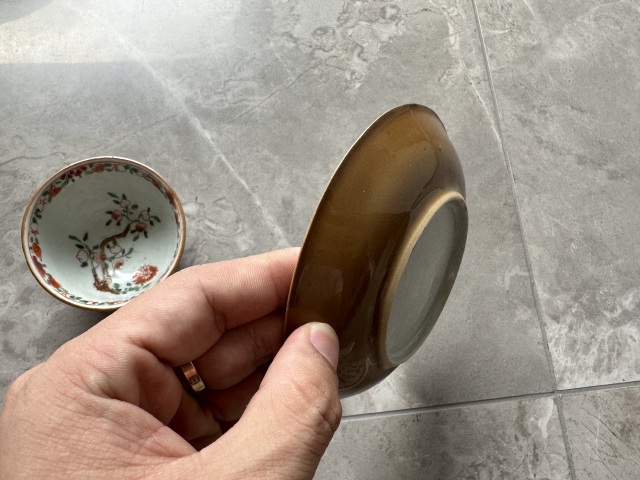 古玩陶瓷粉彩花卉紋杯碟拍賣(mài)，當(dāng)前價(jià)格3000元