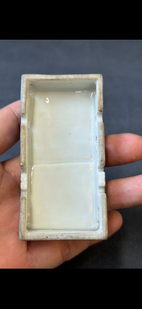 古玩陶瓷粉彩人物故事紋墨床拍賣,當前價格12800元