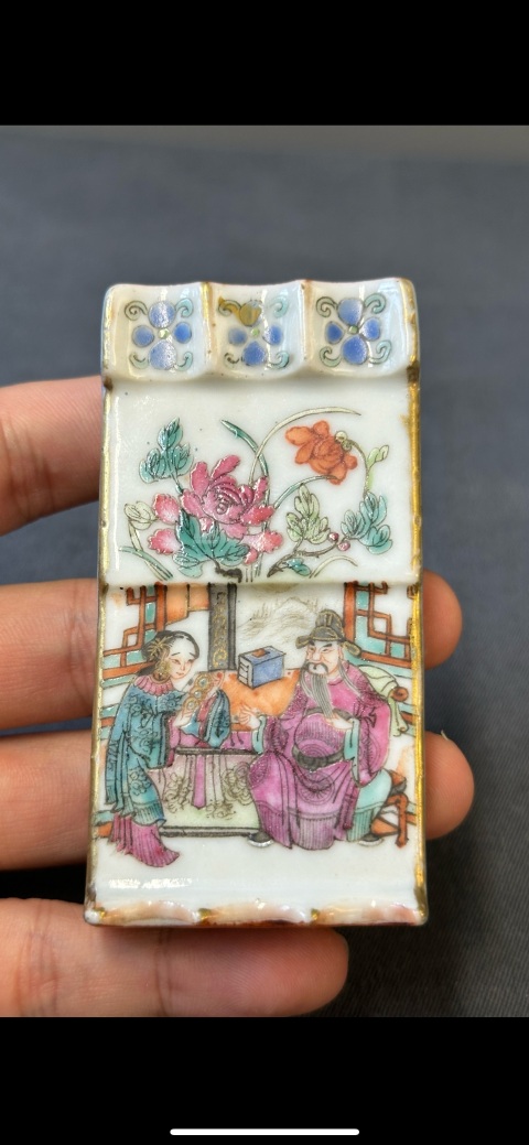 古玩陶瓷粉彩人物故事紋墨床拍賣,當前價格12800元