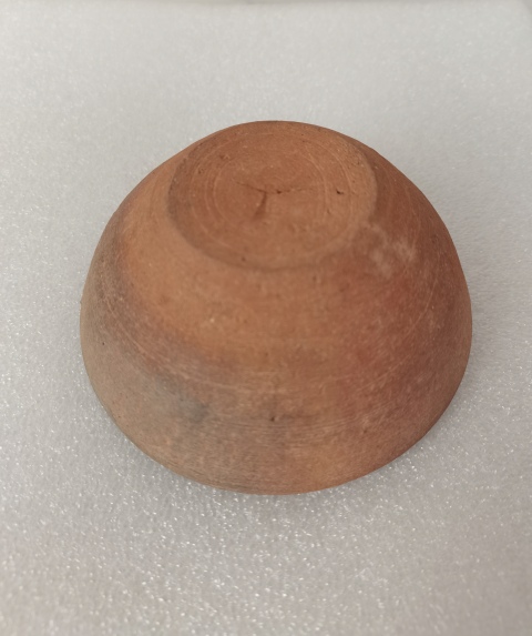 古玩陶瓷茶葉末釉茶盞拍賣,當前價格0元