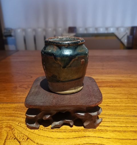 古玩陶瓷金元黑釉窯變茶入拍賣，當前價格299元