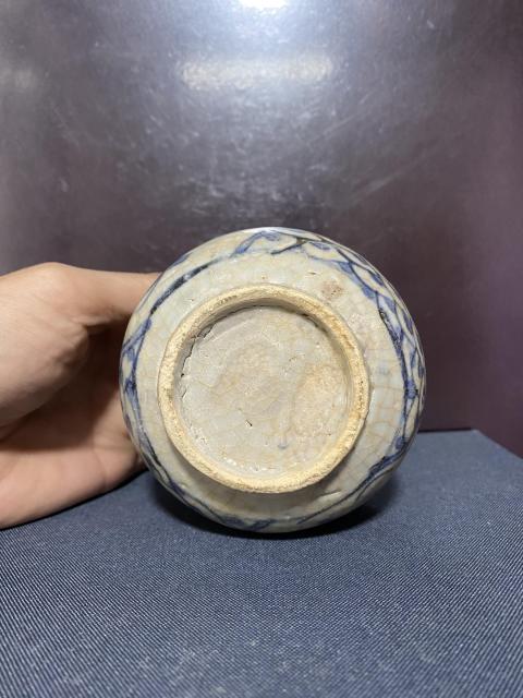 古玩陶瓷明青花開窗花卉紋渣斗拍賣,當前價格2280元
