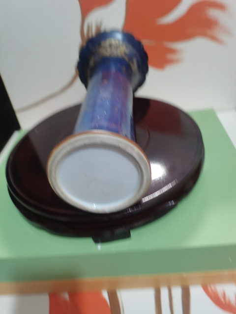 古玩陶瓷康熙，藍釉描金纏枝花卉紋花觚拍賣，當前價格1500元