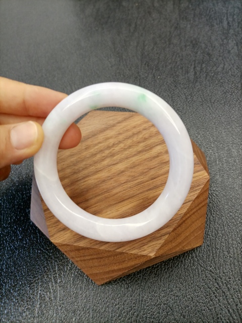 古玩玉器天然翡翠手鐲1400拍賣,當(dāng)前價(jià)格1400元