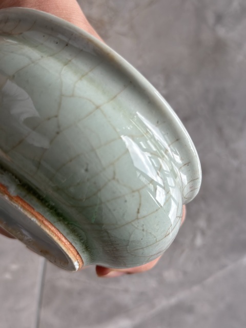 古玩陶瓷郎綠釉香爐拍賣(mài)，當(dāng)前價(jià)格22300元
