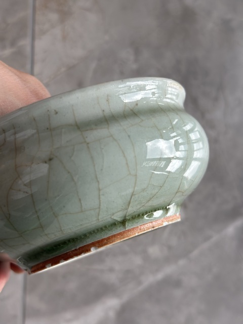 古玩陶瓷郎綠釉香爐拍賣(mài)，當(dāng)前價(jià)格22300元