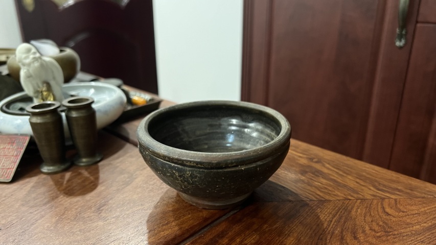 古玩陶瓷宋元褐釉香爐拍賣,當(dāng)前價格399元