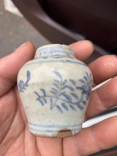 古玩陶瓷花卉紋青花罐拍賣，當前價格900元