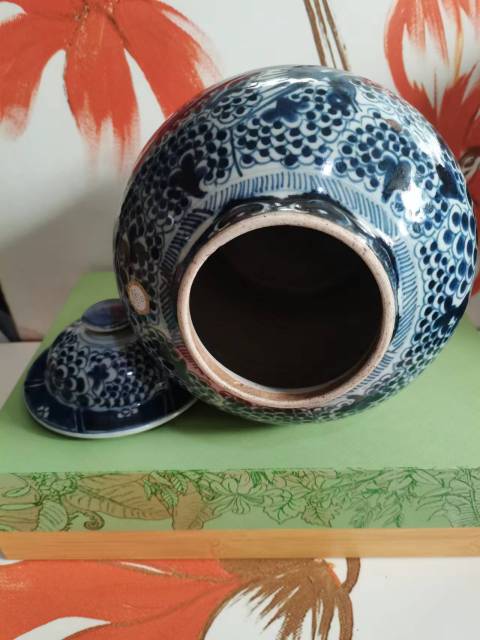 古玩陶瓷鳳穿牡丹紋將軍罐拍賣,當前價格18800元