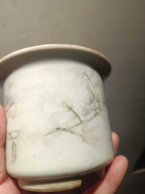 古玩陶瓷清同治細(xì)路粉彩飛黃騰達(dá)菖蒲盆拍賣，當(dāng)前價(jià)格19999元