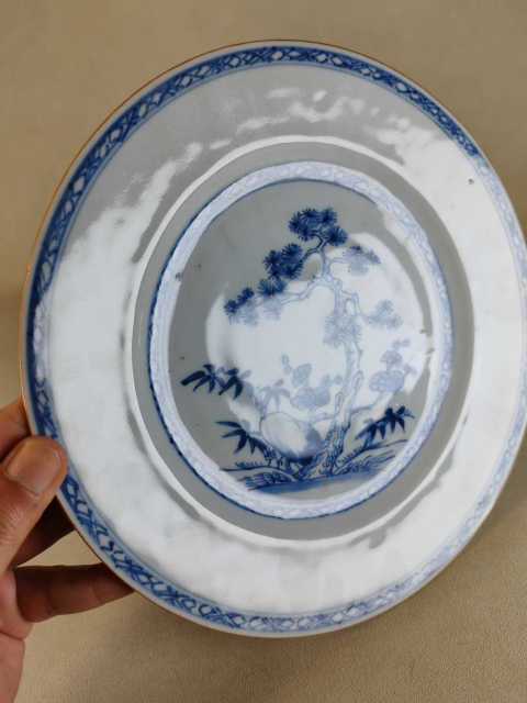 古玩陶瓷【乾隆】青花歲寒三友圖折沿盤(pán)【收藏佳品】拍賣，當(dāng)前價(jià)格6800元