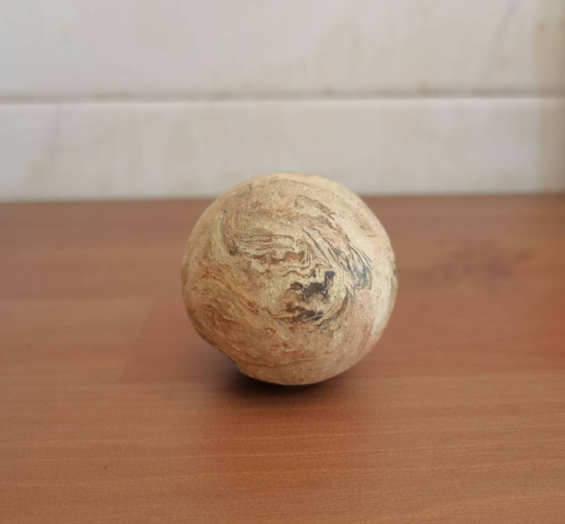 古玩陶瓷攪胎馬球拍賣,當前價格0元