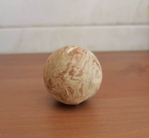古玩陶瓷攪胎馬球拍賣,當前價格0元