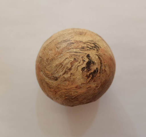 古玩陶瓷攪胎馬球拍賣,當前價格0元