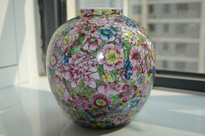 古玩陶瓷【鳳麟齋】百花不落地粉彩罐拍賣，當前價格5999元