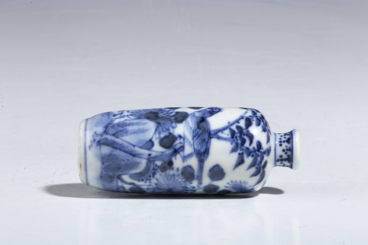 域鉴古玩】清代青花花鸟纹鼻烟壶拍卖价格/图片/值多少钱