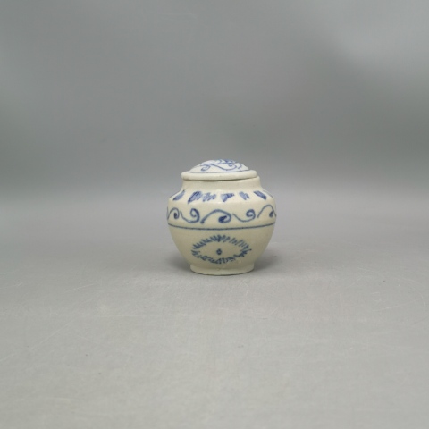 古玩陶瓷明代.花卉紋青花蓋罐拍賣,當前價格5980元