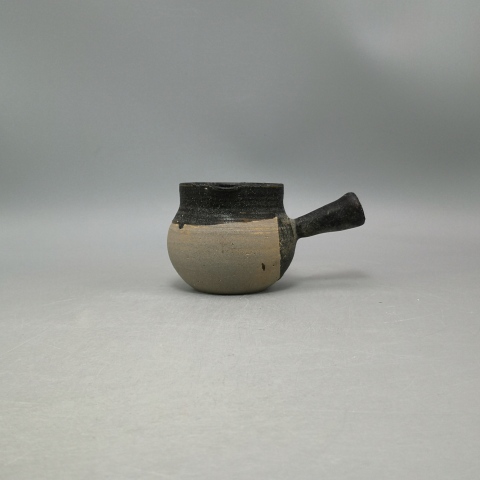 古玩陶瓷元末.醬釉急須壺拍賣,當前價格1980元
